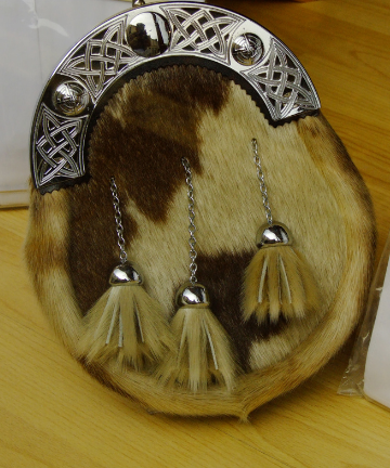 Seal Skin Full Dress Sporran With White Cantle