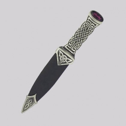 Pewter boisdale sgian dubh with stone hilt